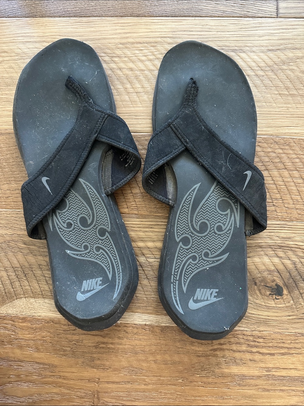 Nike Men’s Size 15 Black Flip Flop Sandals!